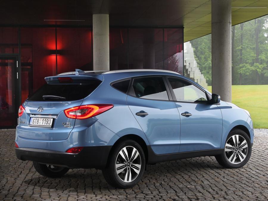 Hyundai ix35 2013 года  (фото 26 из 30)